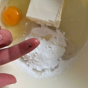 Dr. Oetker Pudra Şekerinde Taş Benzeri Yabancı Madde Tespit Edildi