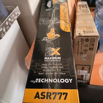 Ekinler El Aletleri Dewalt İddialı Sahte Çim Biçme Makinesi