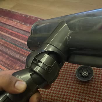 Dyson V11 Halı Başlığı Parça Kırılmasında Orantısız Tam Değişim Teklifi