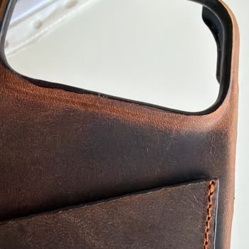 İlan Görseliyle Uyuşmayan Ve Kusurlu İPhone 17 Pro Kılıfı İçin İade Talebi