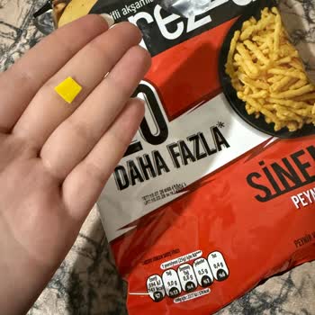 Çerezza Sinema Keyfi Cipsinde Plastik Parça Bulunması Damağımı Yaraladı