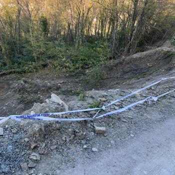 İnebolu Durupınar Köyü’nde Çöken Taşlı Yollar Ve Muhtarın İlgisizliği