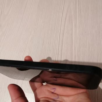 Apple Cihazında Pil Şişmesi Sorunu Nedeniyle Ücretsiz Değişim Talebi