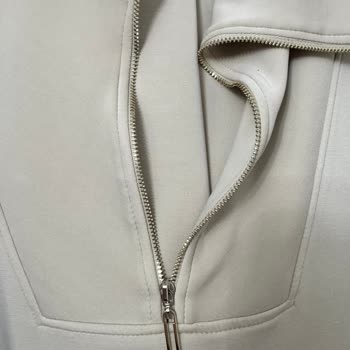 Üç Kez Giyen Eşofman Takımının Hızlı Tüylenme Ve Tiftiklenme Nedeniyle İade Talebi