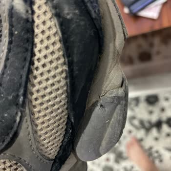 SuperStep 9060 Model Ayakkabısında Hızlı Açılma Ve Deformasyon