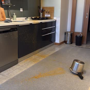 Patlayan Düdüklü Tencere Ve Mutfak Zararları