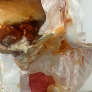 Acı Sipariş Talebime Rağmen Yanlış Menünün Gönderilmesi Ve İade Talebimin Reddedilmesi