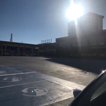 Shell İstasyonunda Hava Pompası Çalışmıyor Ve Acil Düzeltme Gerekiyor