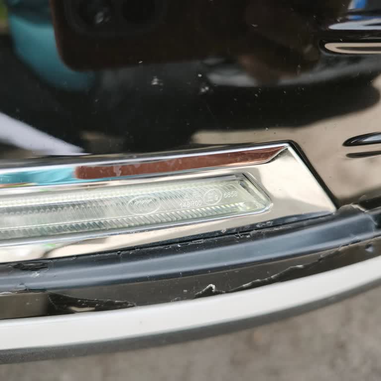 Yeni Araçta Ön Tampon Boya Kabarması Garanti Kapsamı Dışında