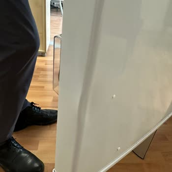 Teslim Edilen Buzdolabında Gizli Hasar Ve Fatura Eksikliği Nedeniyle Mağduriyet