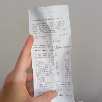 Küflü UNO Büyük Tost Ekmeği Satışı Ve Geri Dönüşsüz İhmal