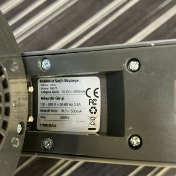 Arızalı Robot Süpürge Ve Cevapsız Servis