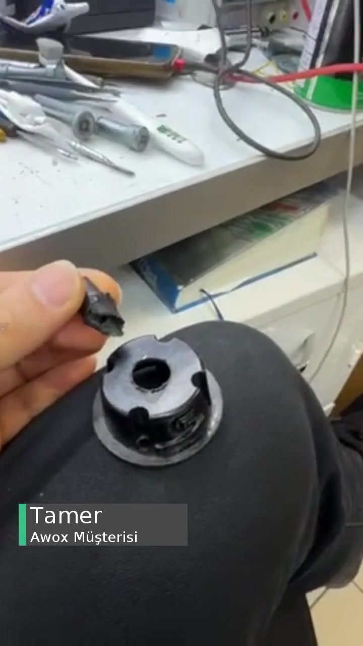 Awox Üretim Hatası Plastik Aksam! videonun kapak resmi