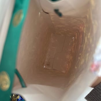 Açılmış Çikolata Paketi Teslim Edildi, Hızlı Değişim Talebi