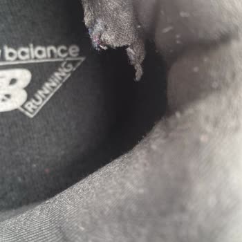 New Balance Sneaker Kısa Sürede Yırtıldı Ve Açıklamasız Ret