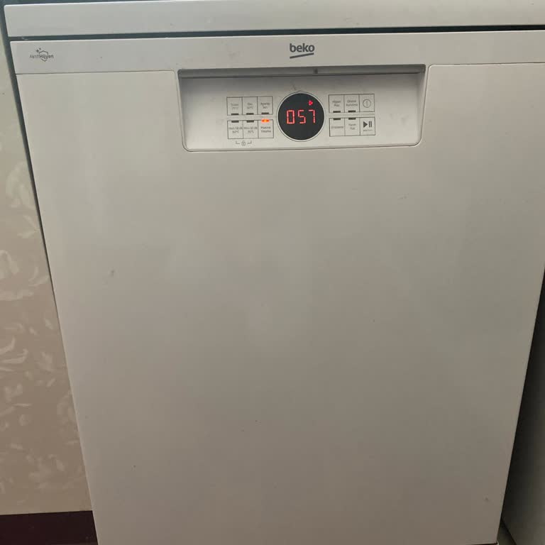 Beko Bulaşık Makinesi Kirli Yıkama, Çözüm Bulamayan Servis Ve Ücret İddiası