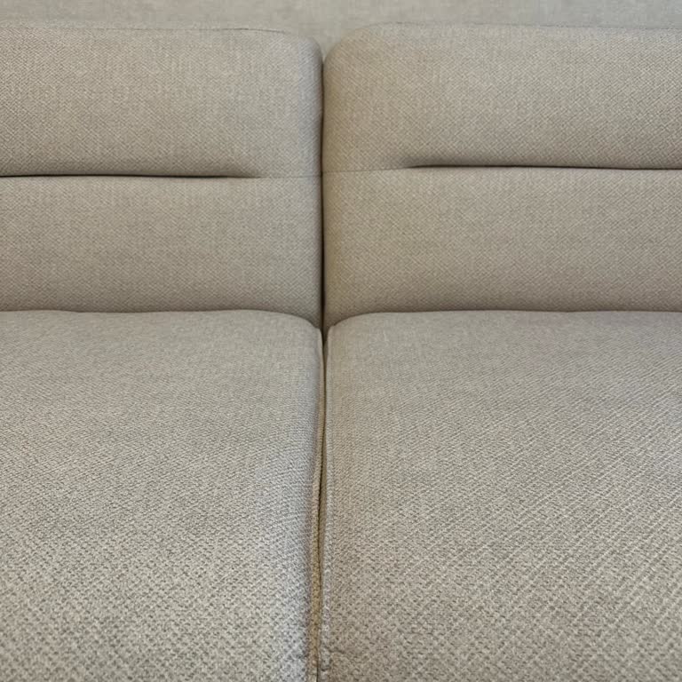 Kumaş Renk Uyumsuzluğu Ve Gıcırtı Sorunu Nedeniyle Uzayan Servis