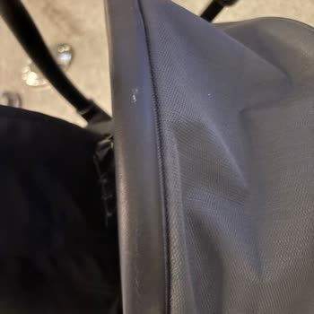 Bebek Arabası Ve Pusetim Hasar Aldı, Personel Çelişkili Bilgi Ve İlgisiz Davranış