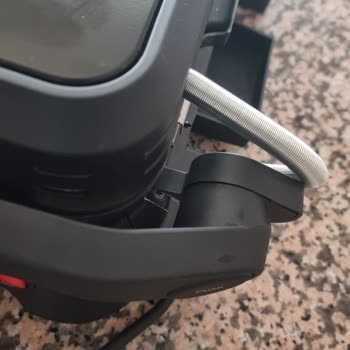 Tefal Supergrill Tost Makinesinde Kırılan Menteşe Ve Belirsiz Parça Bekleme Süreci