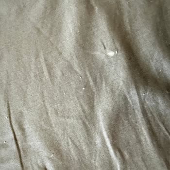 IKEA Bayrampaşa Yatak Örtüsü Aşırı Tüy Döküyor Ücret İadesi İstiyorum