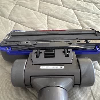 Garanti Kapsamındaki Dyson Süpürgemde Parça Ücret Talebi Ve Müşteri Hizmetleri Mağduriyeti