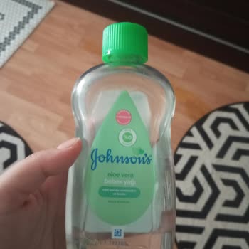 Johnson’s Baby Bebek Yağının Tek Kullanımda Şiddetli Döküntü Ve Kızarıklığa Sebep Olması