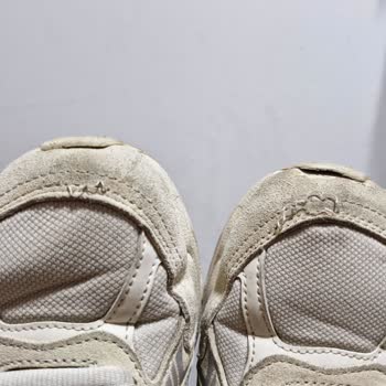 Puma Milenio Tech Ayakkabısının İpliği Sökülerek Kullanılamaz Hale Gelmesi Ve Değişim Talebi