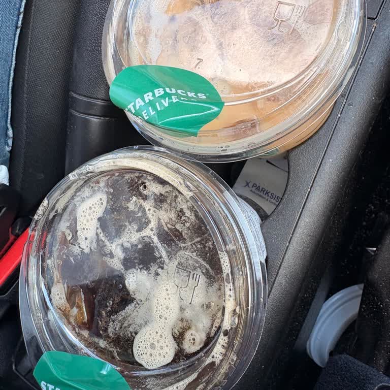 Starbucks Ice Americano Paketi Sadece Stickerla Kapalı, Hijyen Endişesi