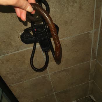 Paslanmaz Özelliği Yanıltan Viosa Elite Duş Setinde Hızlı Paslanma Ve Garanti Karmaşası