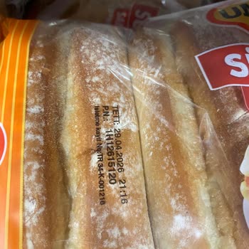UNO Sandviç Ekmeğinde Küflü Ürün Ve Sağlık Tehlikesi