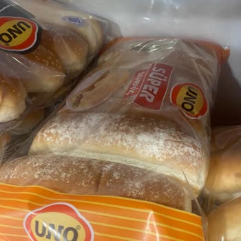 UNO Sandviç Ekmeğinde Küflü Ürün Ve Sağlık Tehlikesi
