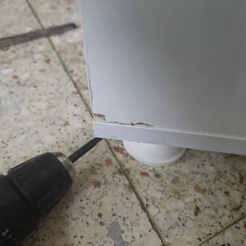 Kırık Ayakkabılık Ve Montaj Hizmeti Yok, 8.000 TL İade Talebi