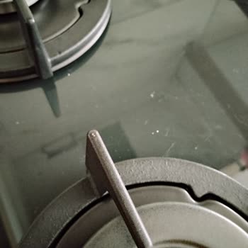 Antrasit Cam Ankastre Sette İlk Kullanımda Renk Atması Ve Müşteri Hizmetine Ulaşılamaması