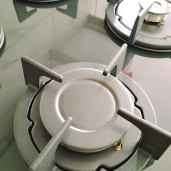 Antrasit Cam Ankastre Sette İlk Kullanımda Renk Atması Ve Müşteri Hizmetine Ulaşılamaması