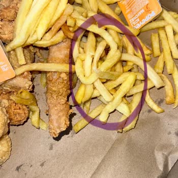 Popeyes Siparişimde Kıl Çıktı, İade Talebim Haksızca Reddedildi