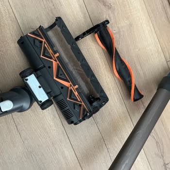 Philips 8000 Aqua Süpürgenin Başlık Fırçası Dönmüyor, Garanti Kapsamında Onarım Talebi