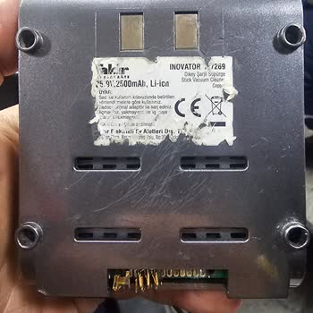 Fakir Şarjlı Süpürge Batarya Ve Şarj Soketi Arızası, Yetkili Servis Kullanıcı Hatası İddiası