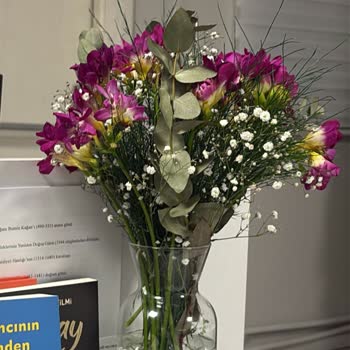 Kurumuş Çiçek Gönderimi Ve İlgisiz Müşteri Desteği