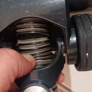 Onvo Dikey Süpürgenin Hortumu Yırtıldı Ve Müşteri Hizmetlerinden Yanıt Alınamıyor