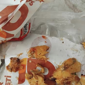 Kalın Ve Çiğ Döner Dürüm, Mide Ağrısına Yol Açtı