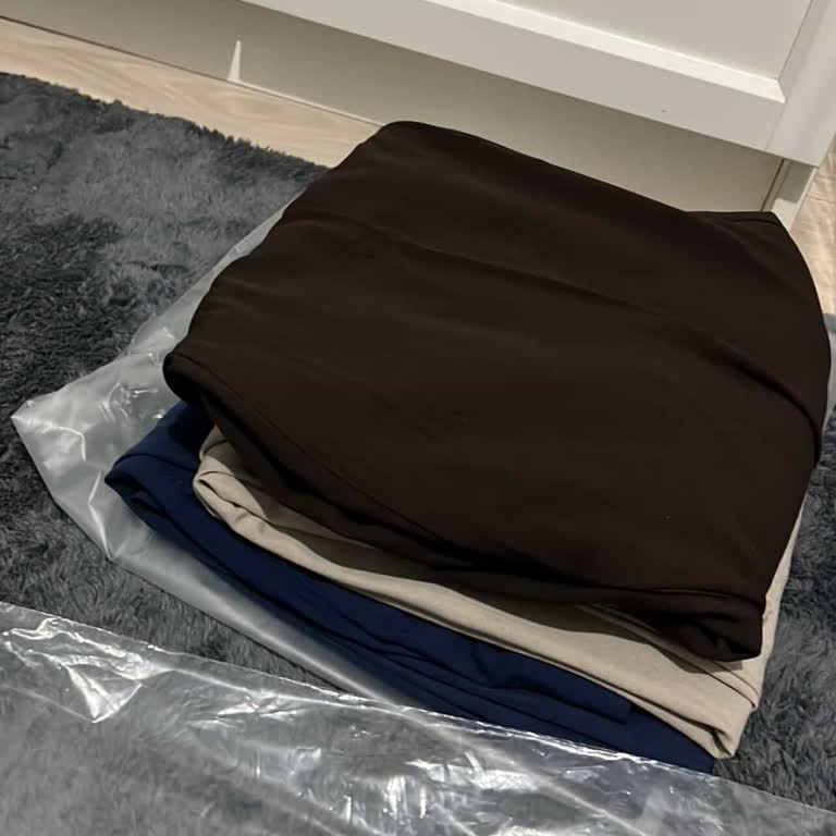 Pantolonlar Görsel Ve Kaliteye Uymadı, Firma Kedi Tüyü İddiasıyla Tam İade Reddediyor