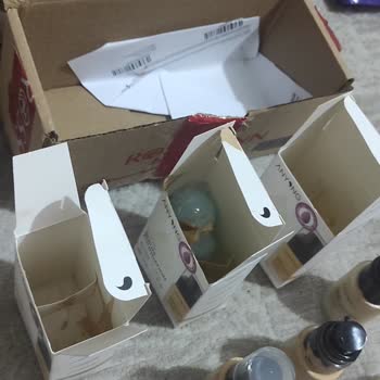 Patlamış Anyong Fondöten Üçlü Sipariş İçin Değişim Talebi