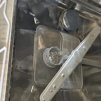 Domol Eco Tabletinde Çözünme Sorunu Ve Plastik Gereçlerde Renk Değişikliği