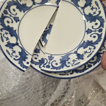 Kırık Tabakların Tekrarlanan Gönderimi Ve Kargo Ücretlerinin İadesi