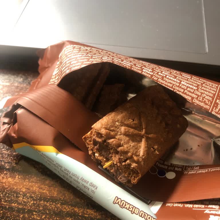 Ülker Saklıköy’te Yabancı Madde Ve Sağlık Tehlikesi, Müşteri Hizmetinde Çelişki