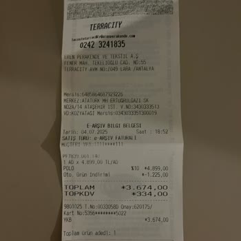 Lacoste Beyaz Polo Yaka Üründe Kalite Sorunu Ve Müşteri Hizmetlerinden Yanıt Alınamaması