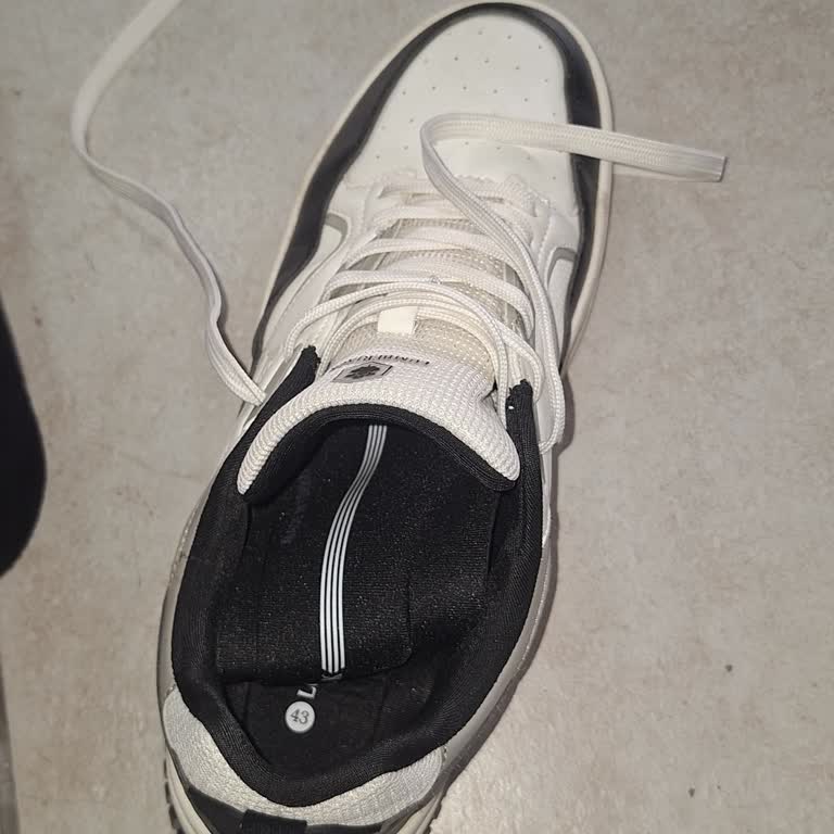 Lumberjack Ayakkabısının 2 Kullanımda Çatlaması Ve Değişim Talebi