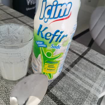 Kapalı İçim Sade Kefir'de Böcek Keşfi Sağlık Endişesi
