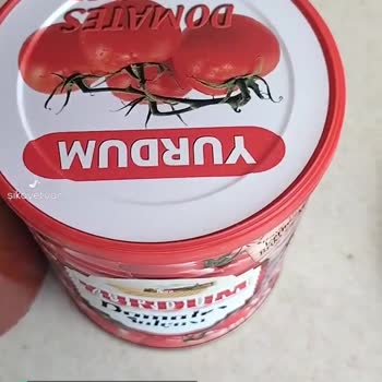 Yurdum Biber Salçasından Sinek Çıktı!