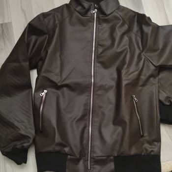 Yanlış Ve Kalitesiz Ürün Gönderimi Ve İletişimsizlik Nedeniyle 2500 TL Tam İade Talebi